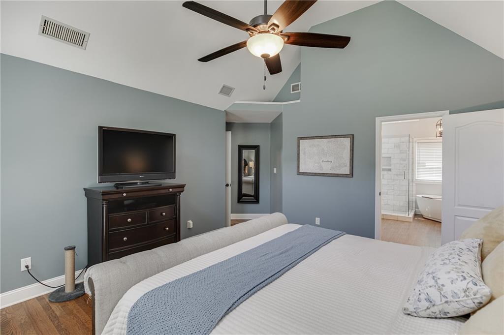 555 Ashvale Overlook
