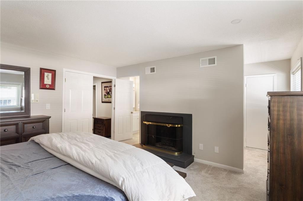 7312 Cardigan Circle