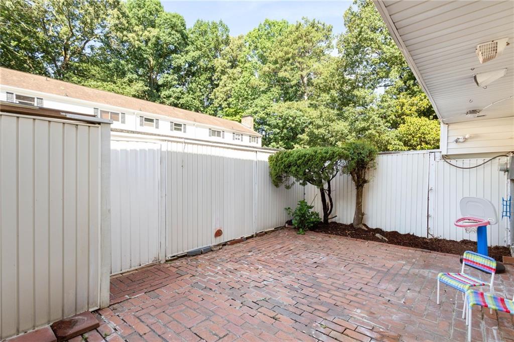 7312 Cardigan Circle