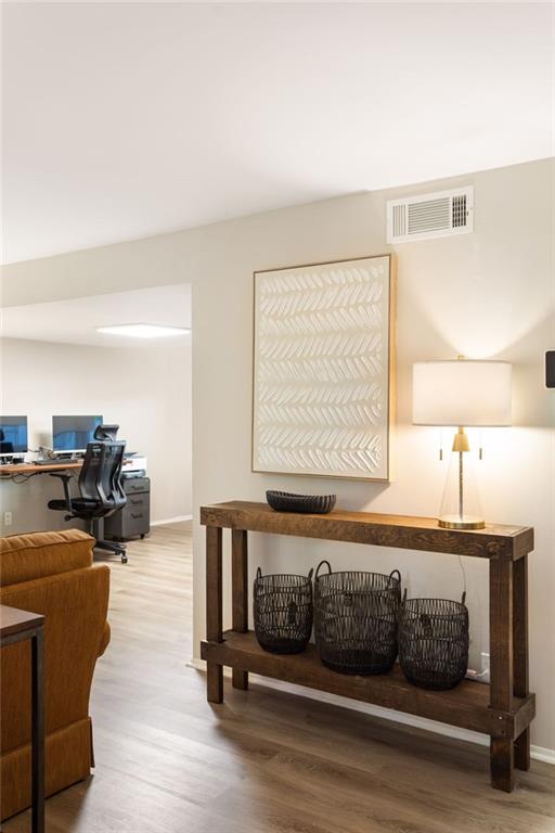 7312 Cardigan Circle