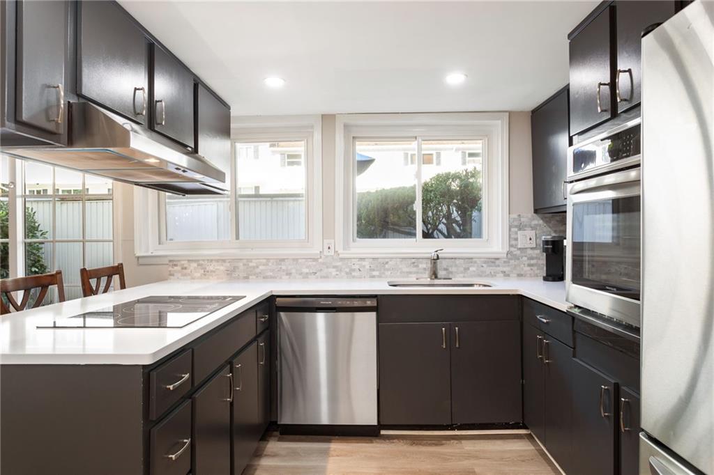 7312 Cardigan Circle