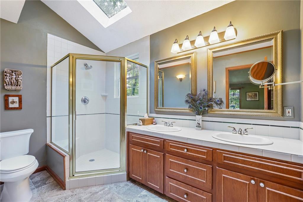 5510 Rodney Lane
