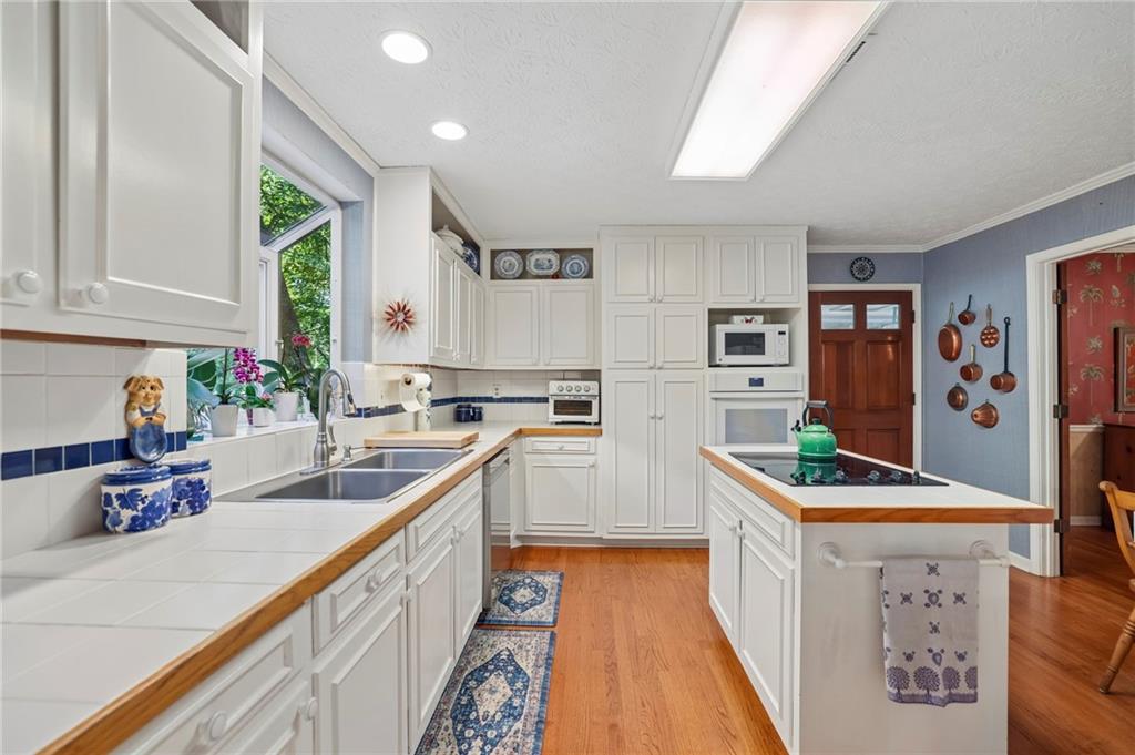 5510 Rodney Lane