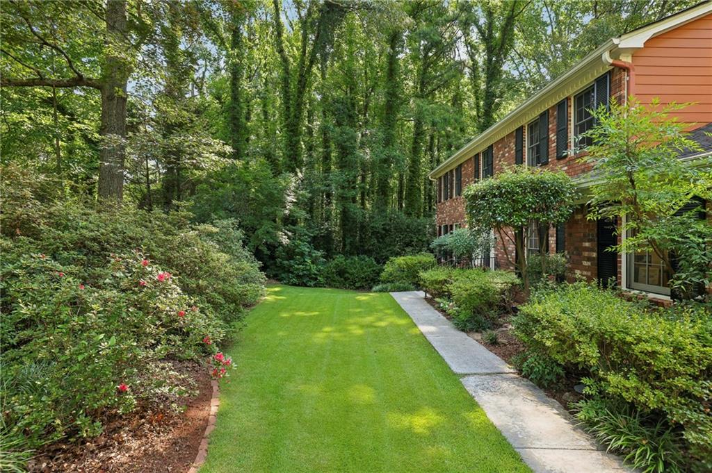 5510 Rodney Lane