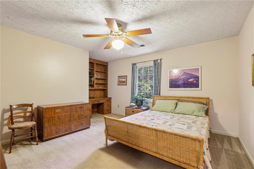 5510 Rodney Lane