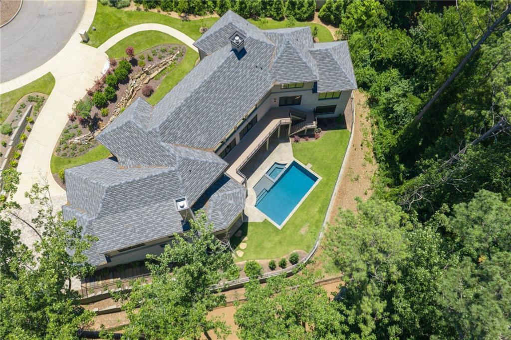 825 Kenry Court