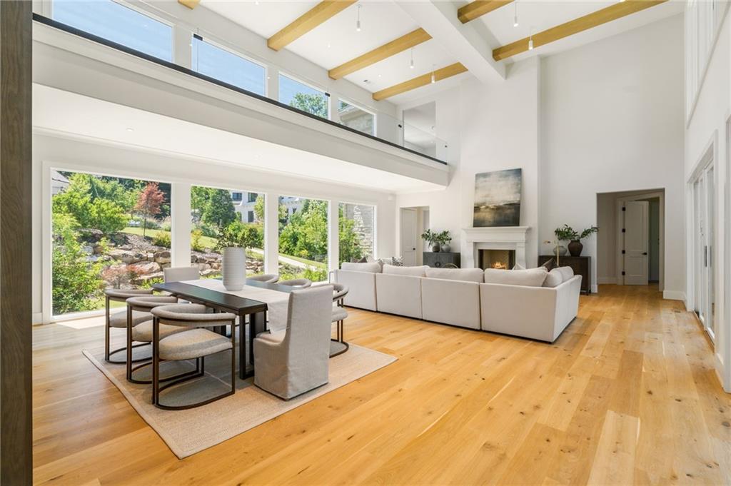 825 Kenry Court