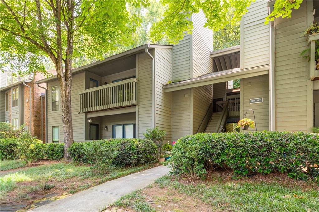 1009 McClelen Way
