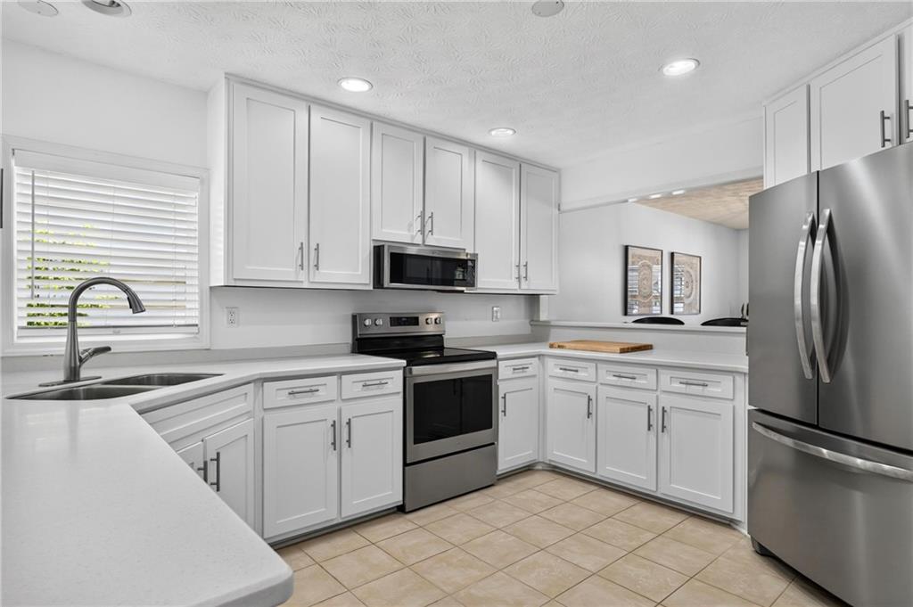 1125 Capital Club Circle NE