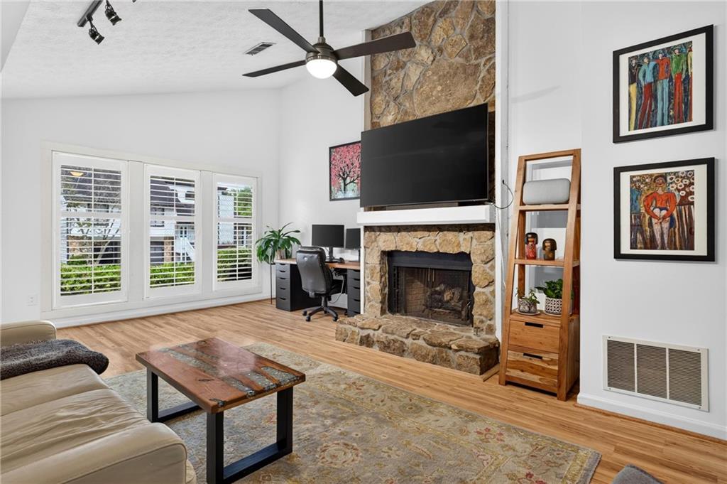 1125 Capital Club Circle NE