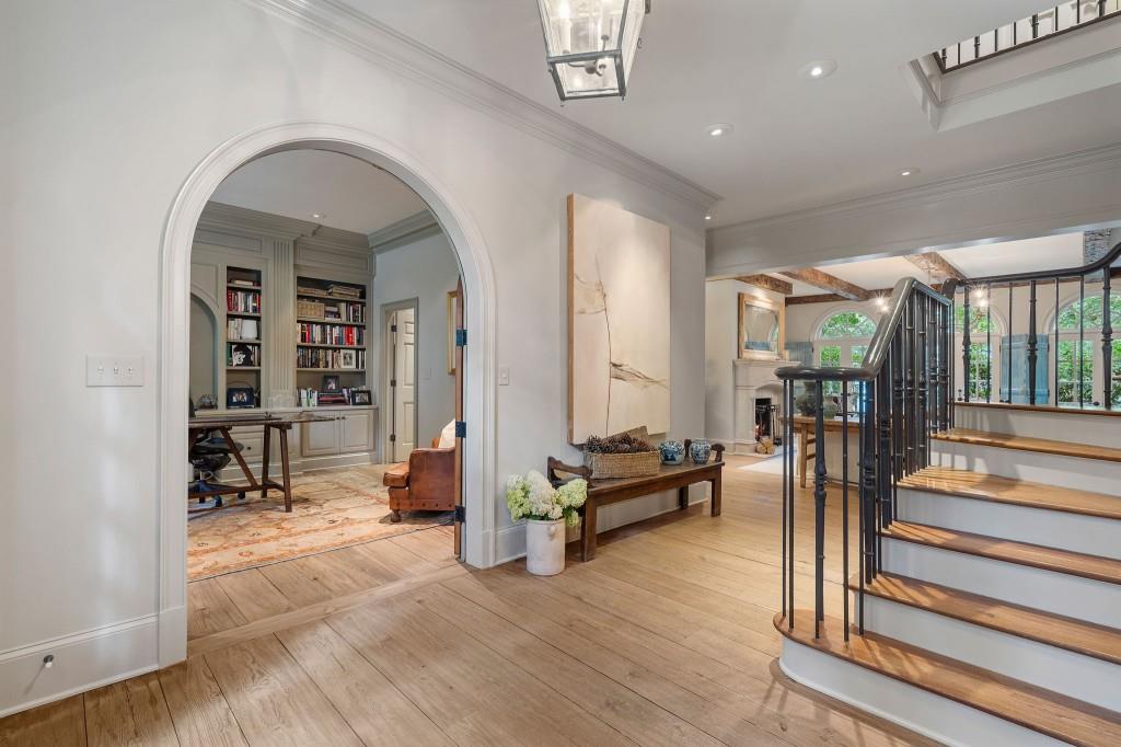 15 Chatsworth Place