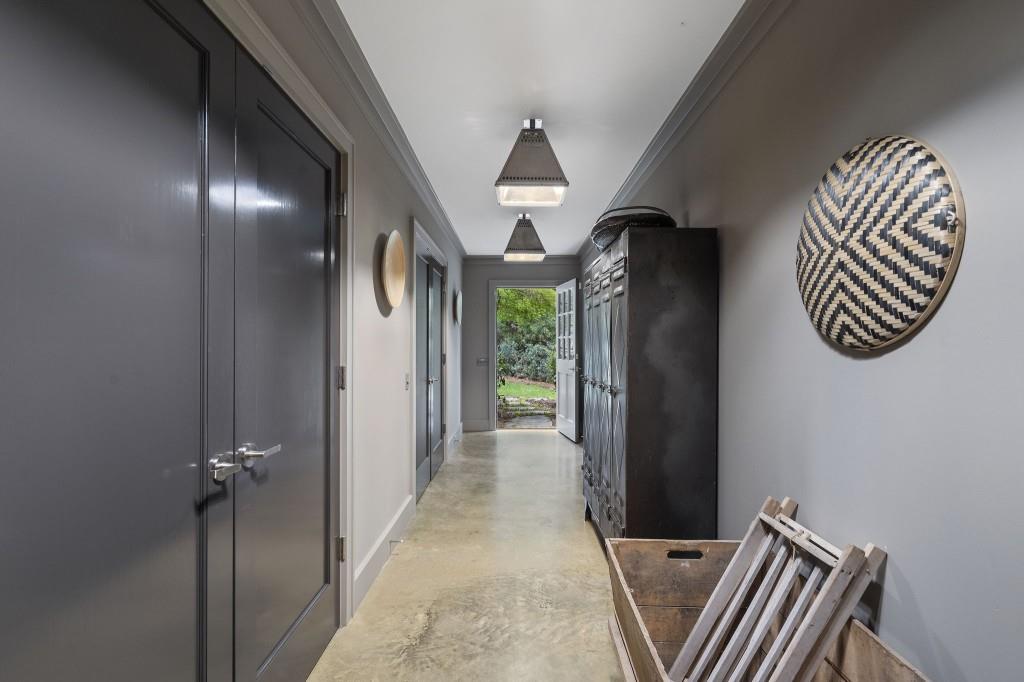 15 Chatsworth Place