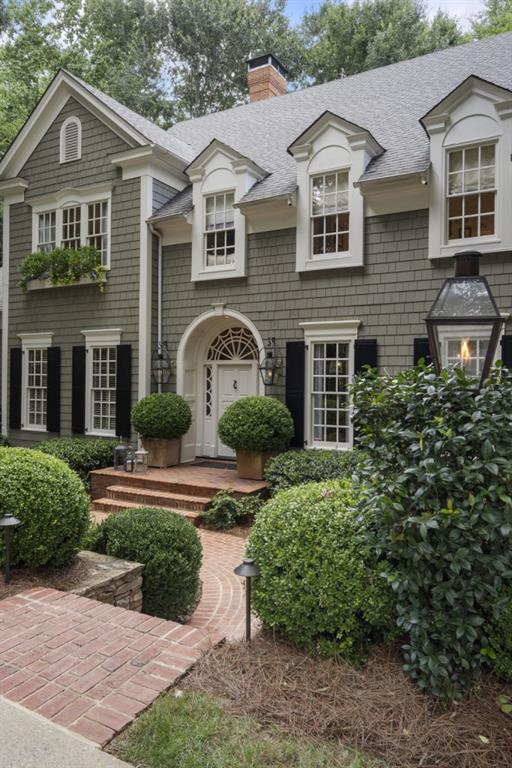 15 Chatsworth Place