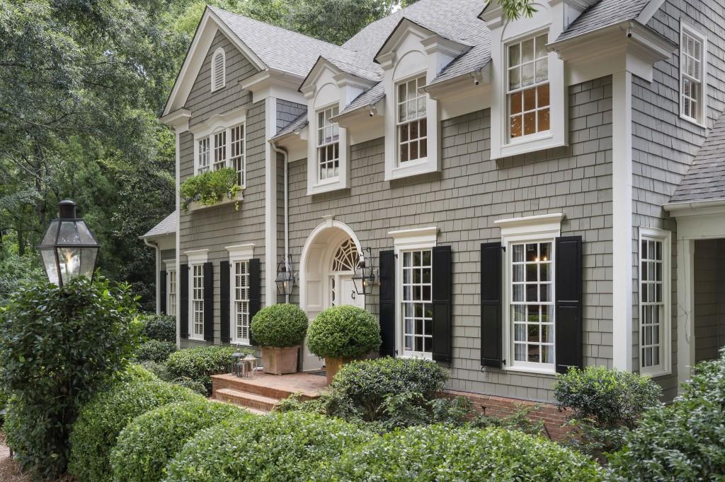 15 Chatsworth Place