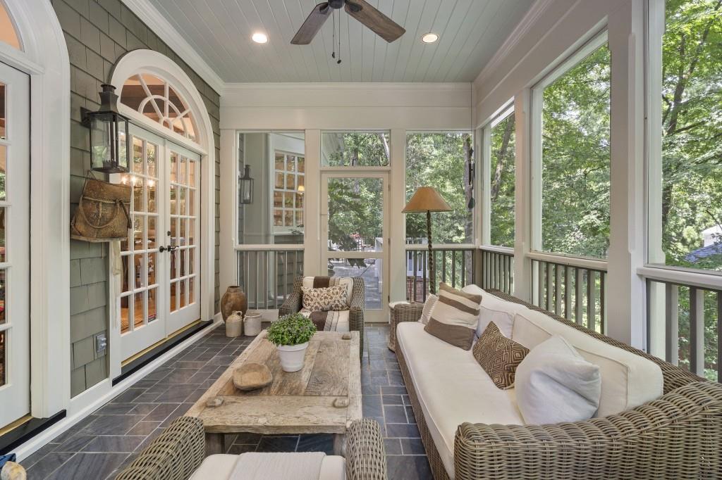 15 Chatsworth Place