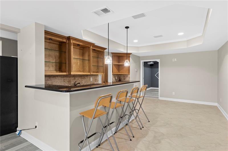 1235 Longpointe Pass