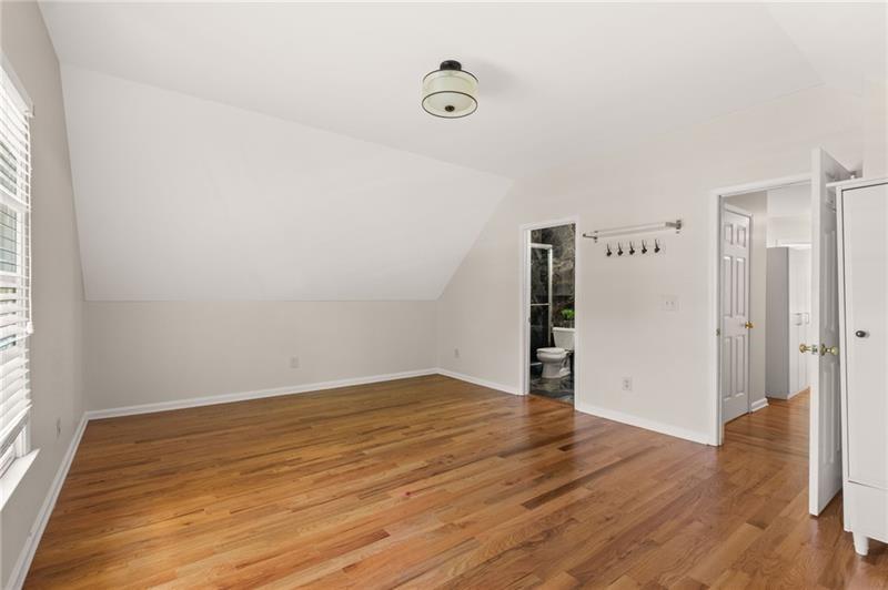 1235 Longpointe Pass