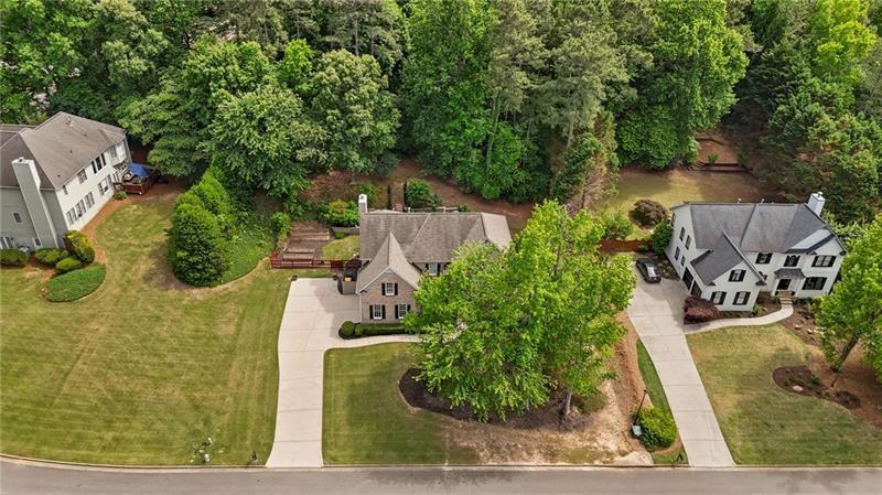 1235 Longpointe Pass