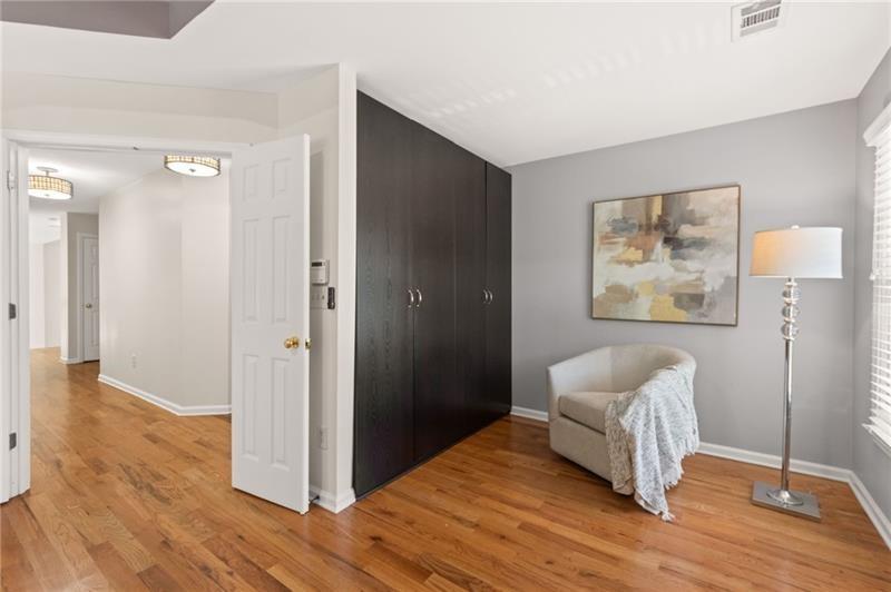 1235 Longpointe Pass