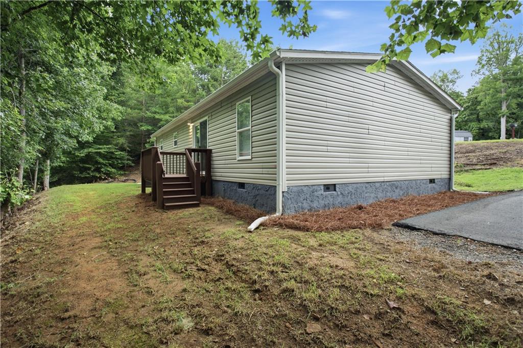672 King Richard Court
