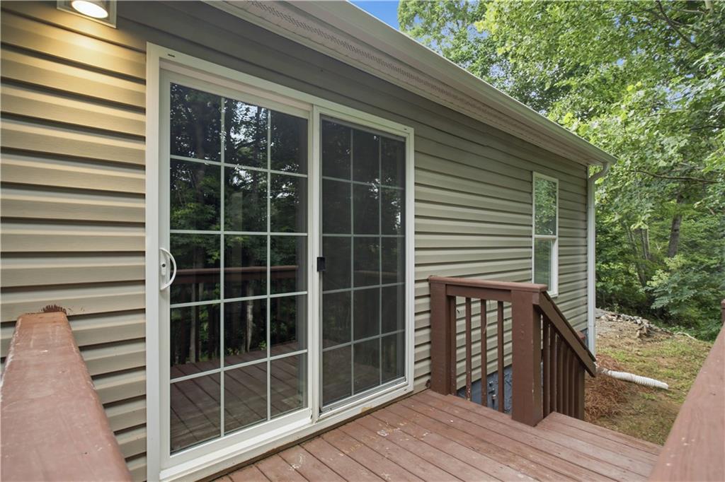 672 King Richard Court