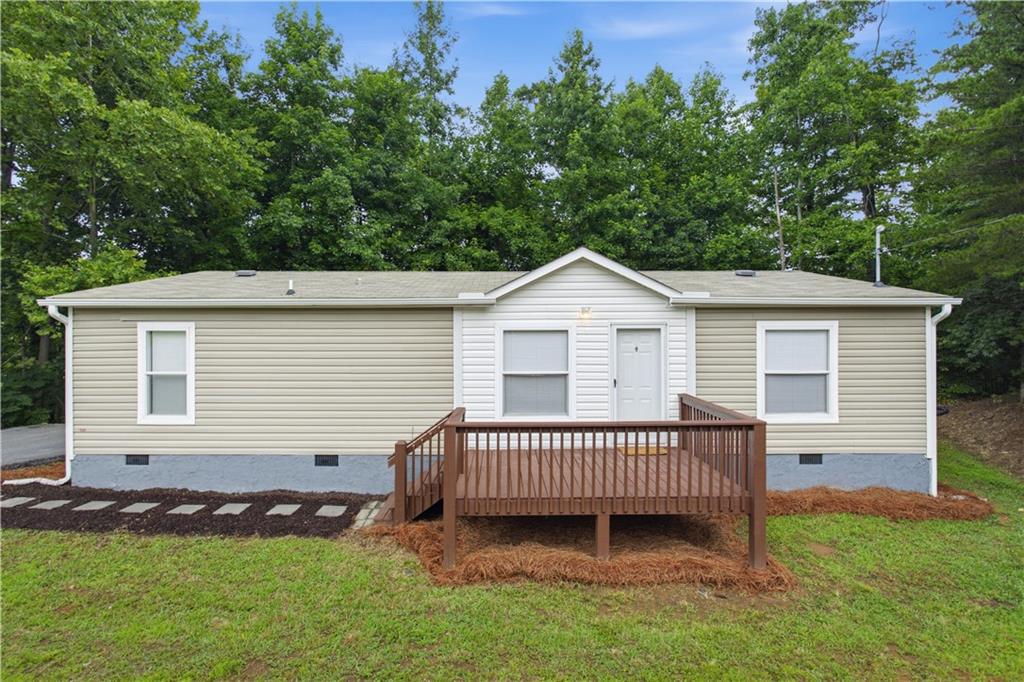 672 King Richard Court