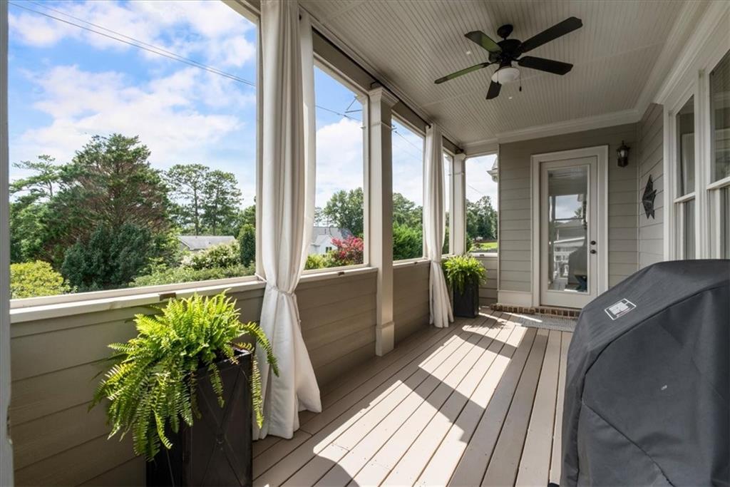 657 Dunbrody Drive
