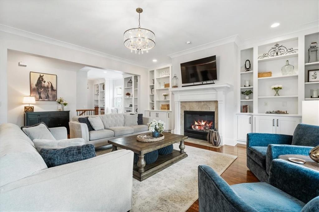657 Dunbrody Drive