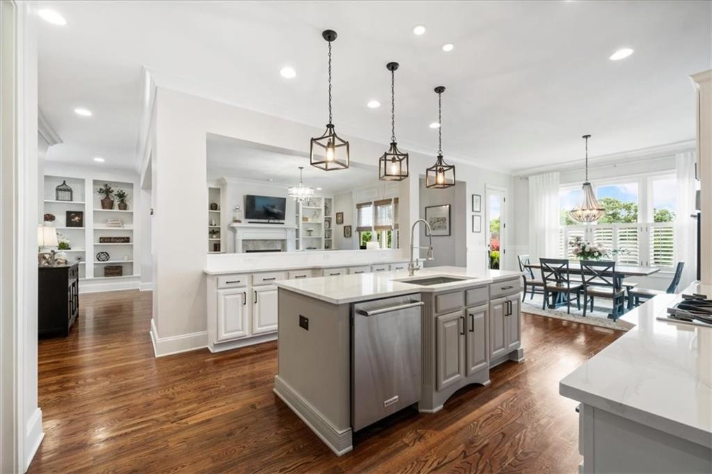 657 Dunbrody Drive
