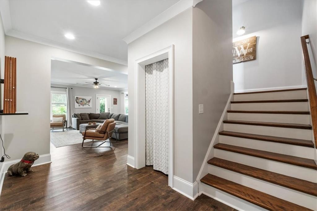 657 Dunbrody Drive