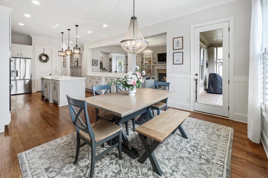 657 Dunbrody Drive