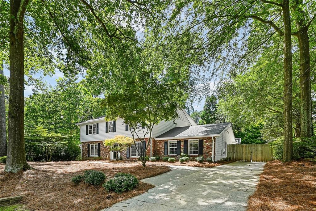 4696 Devonshire Road