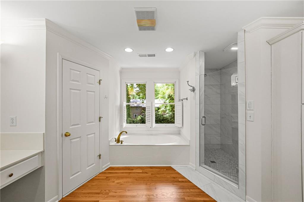 4696 Devonshire Road