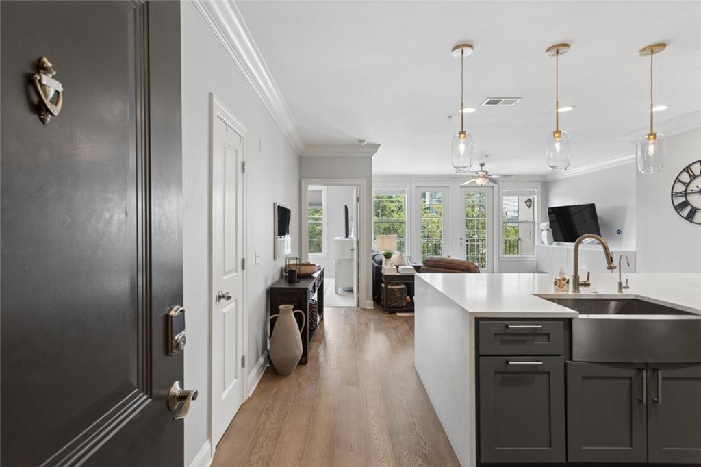 901 Abernathy Road Unit 4300