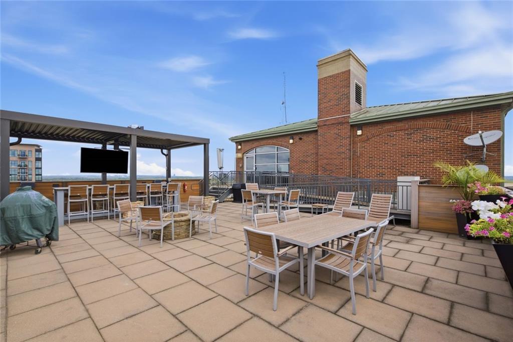 3180 NE Mathieson Drive NE Unit 704