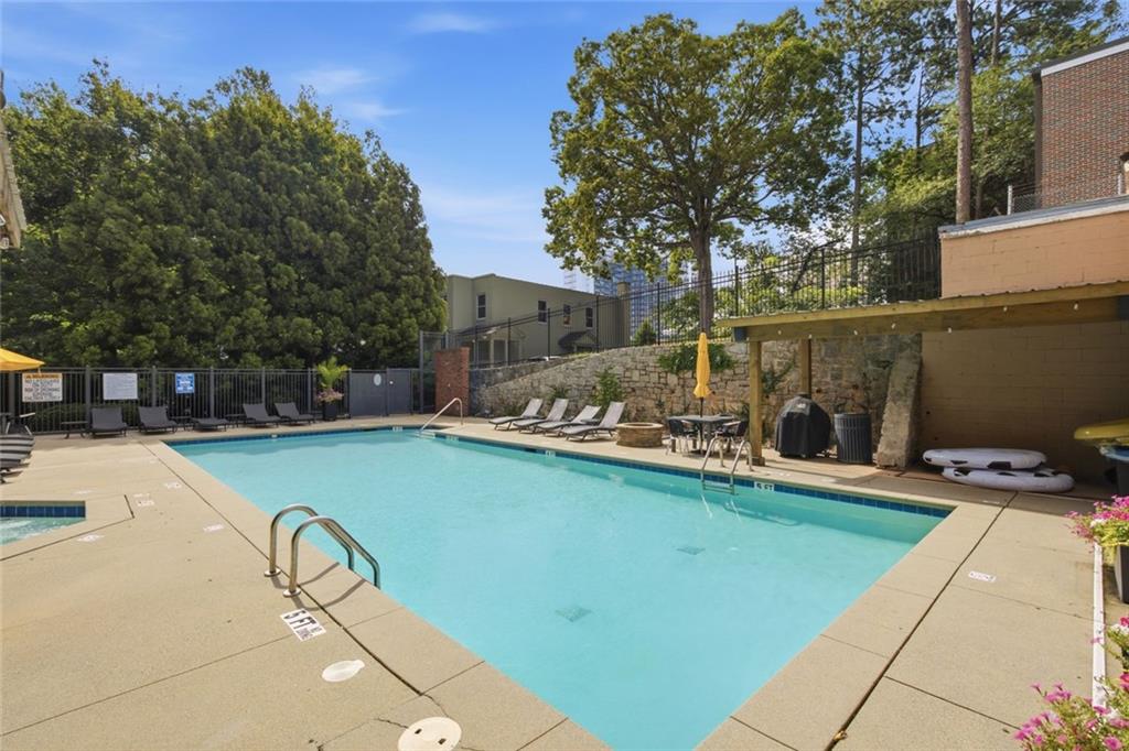 3180 NE Mathieson Drive NE Unit 704