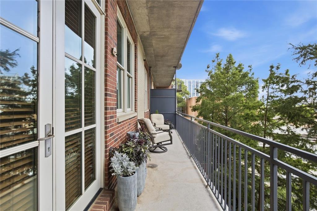 3180 NE Mathieson Drive NE Unit 704
