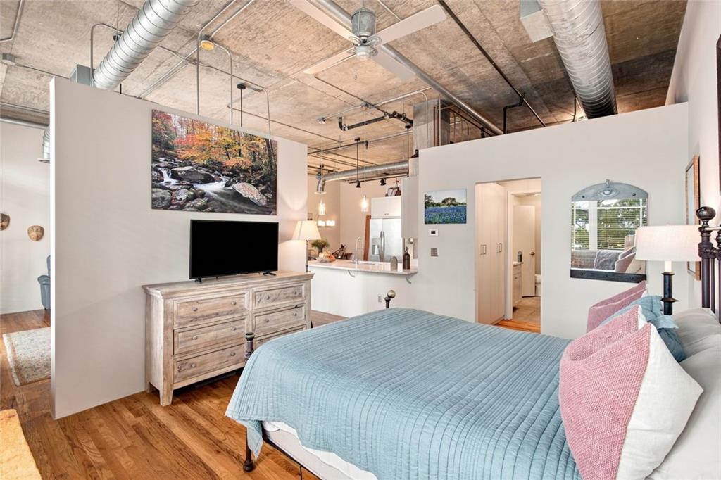 3180 NE Mathieson Drive NE Unit 704