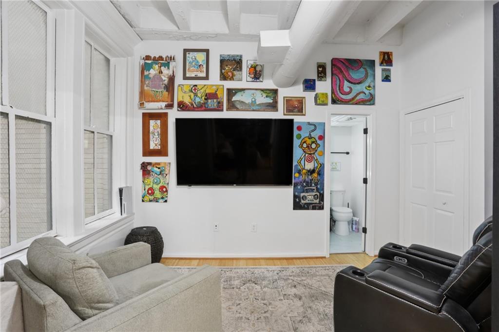 32 Peachtree Street NW Unit 1101