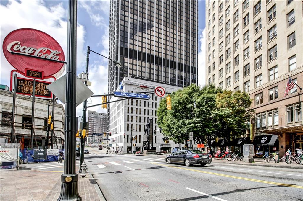 32 Peachtree Street NW Unit 1101