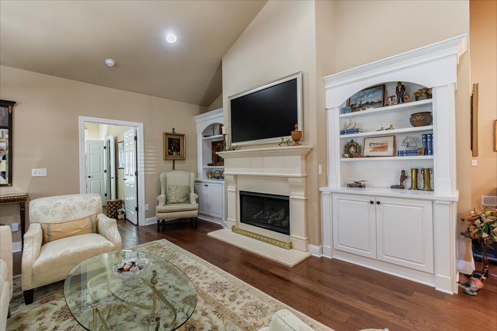 120 Chastain Road NW Unit 1002