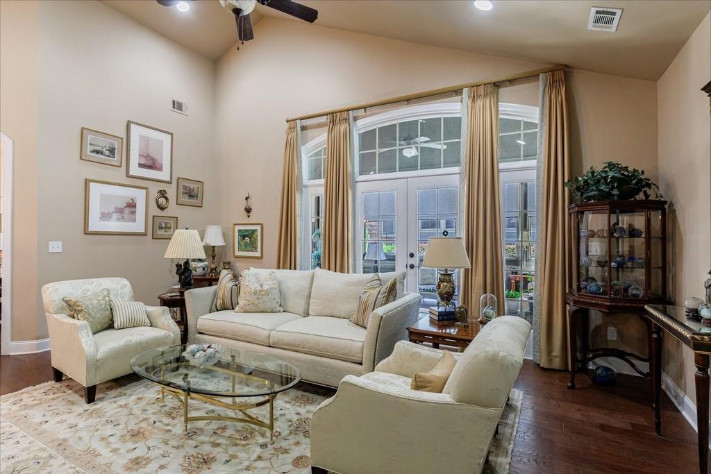 120 Chastain Road NW Unit 1002