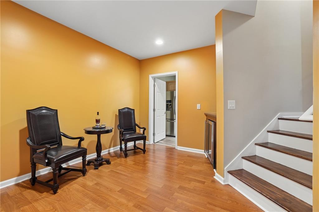 2436 Fontainebleau Drive