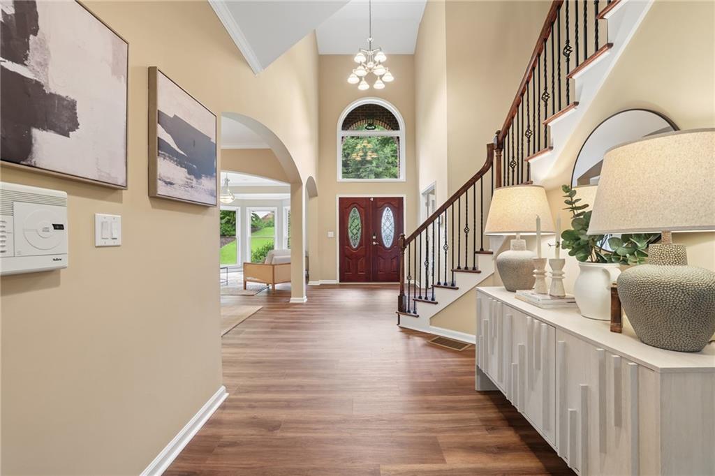 2436 Fontainebleau Drive