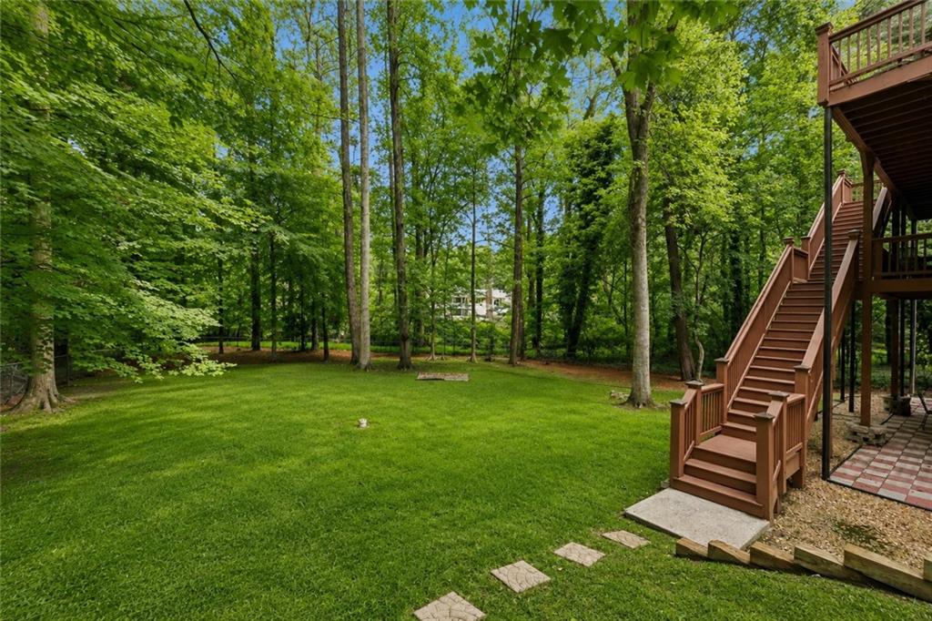 2436 Fontainebleau Drive