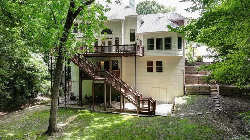 2436 Fontainebleau Drive