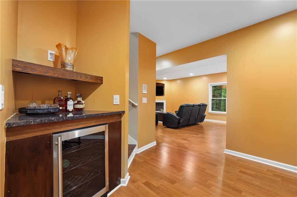2436 Fontainebleau Drive