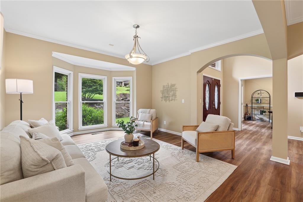 2436 Fontainebleau Drive