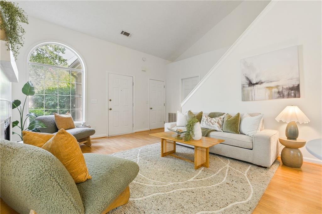 3281 Avensong Village Circle
