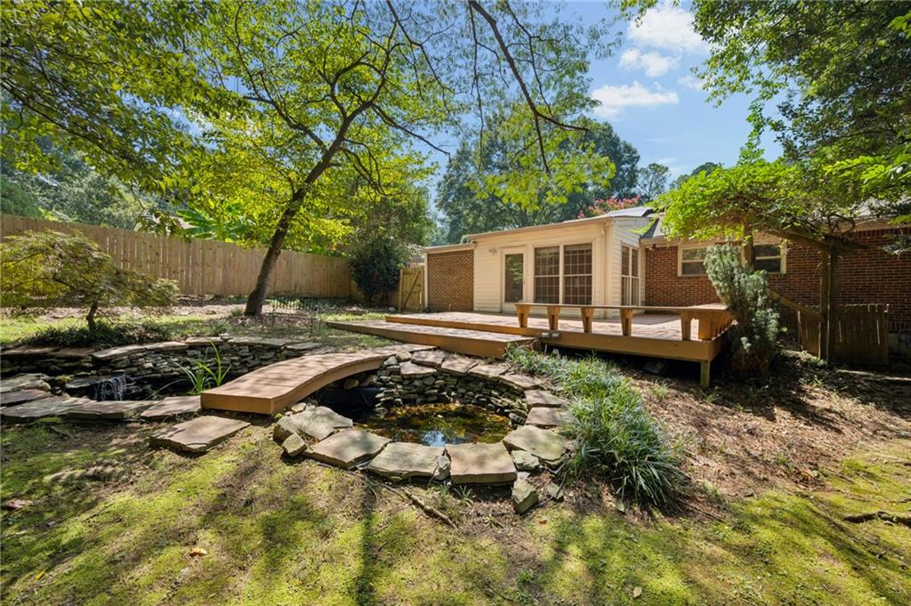 1232 Carol Lane NE